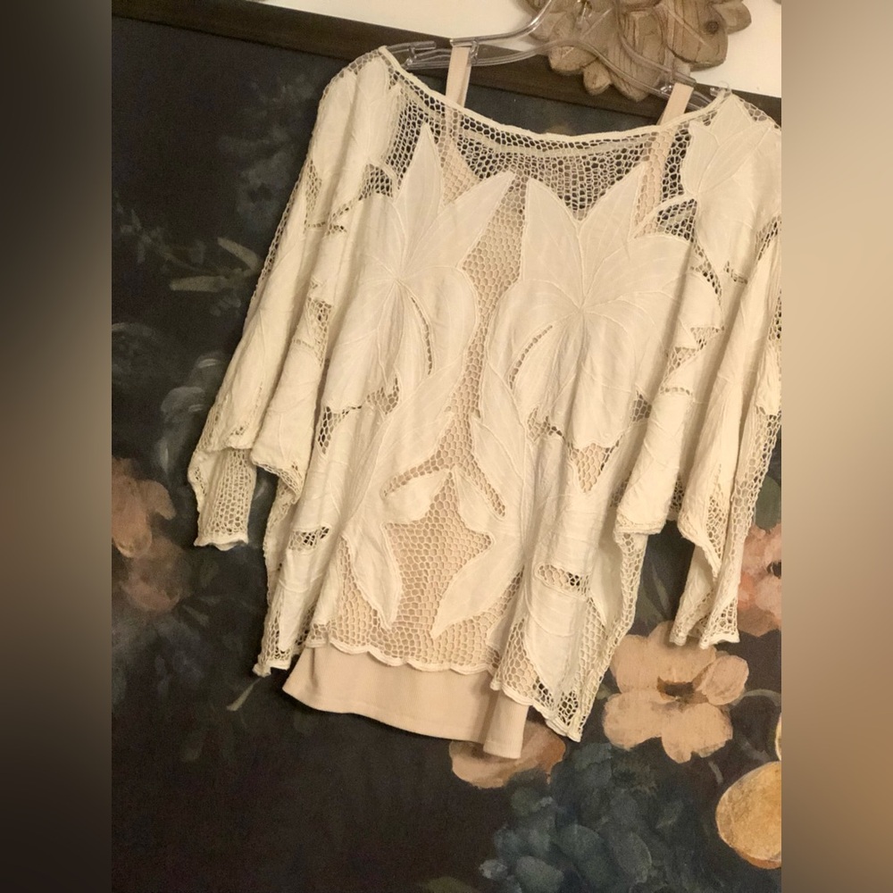👑TRUE VINTAGE BALI TOP👑